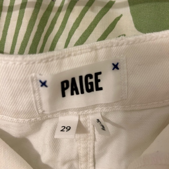 Paige Aideen white denim frayed hem skirt. Sz 29 (equivalent size 8) - Picture 3 of 3